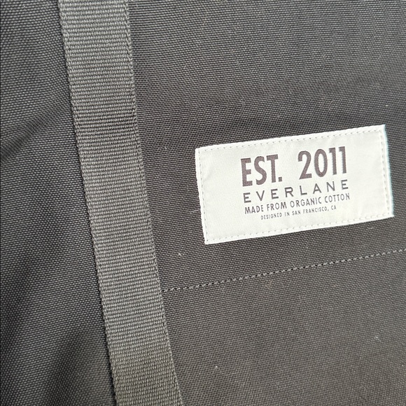 NWT everlane Organic Canvas Weekender Bag - Black large tote bag - Picture 3 of 11